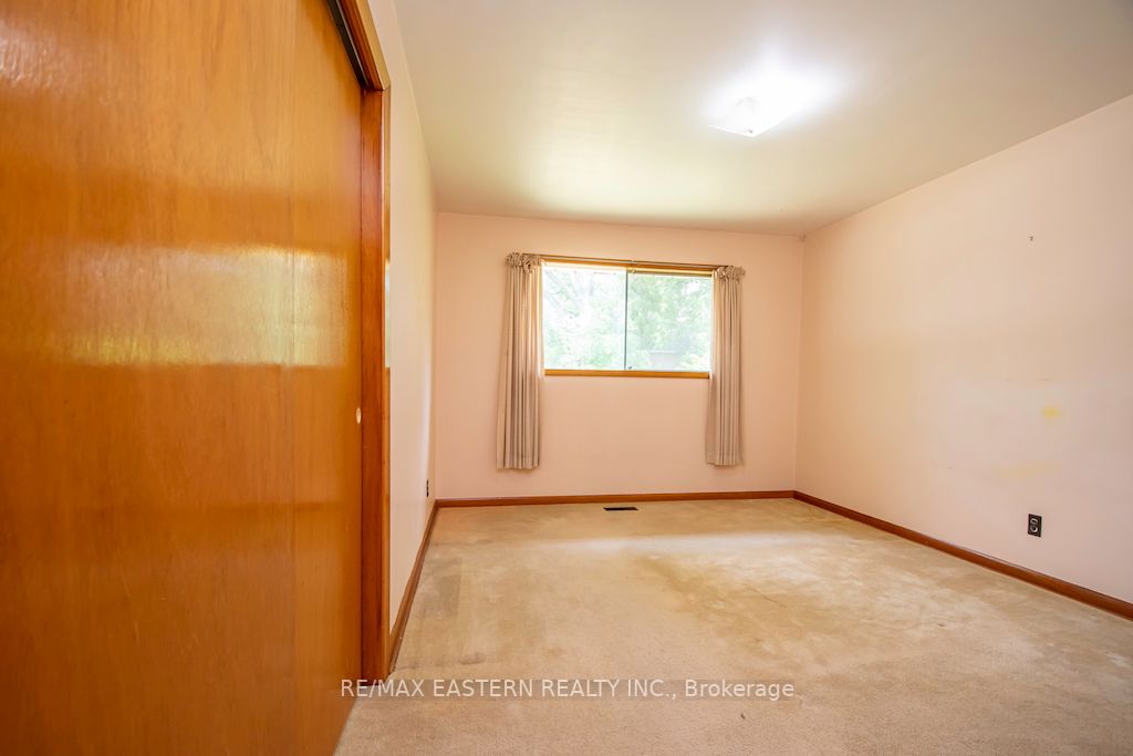 3 Oakwood Crescent