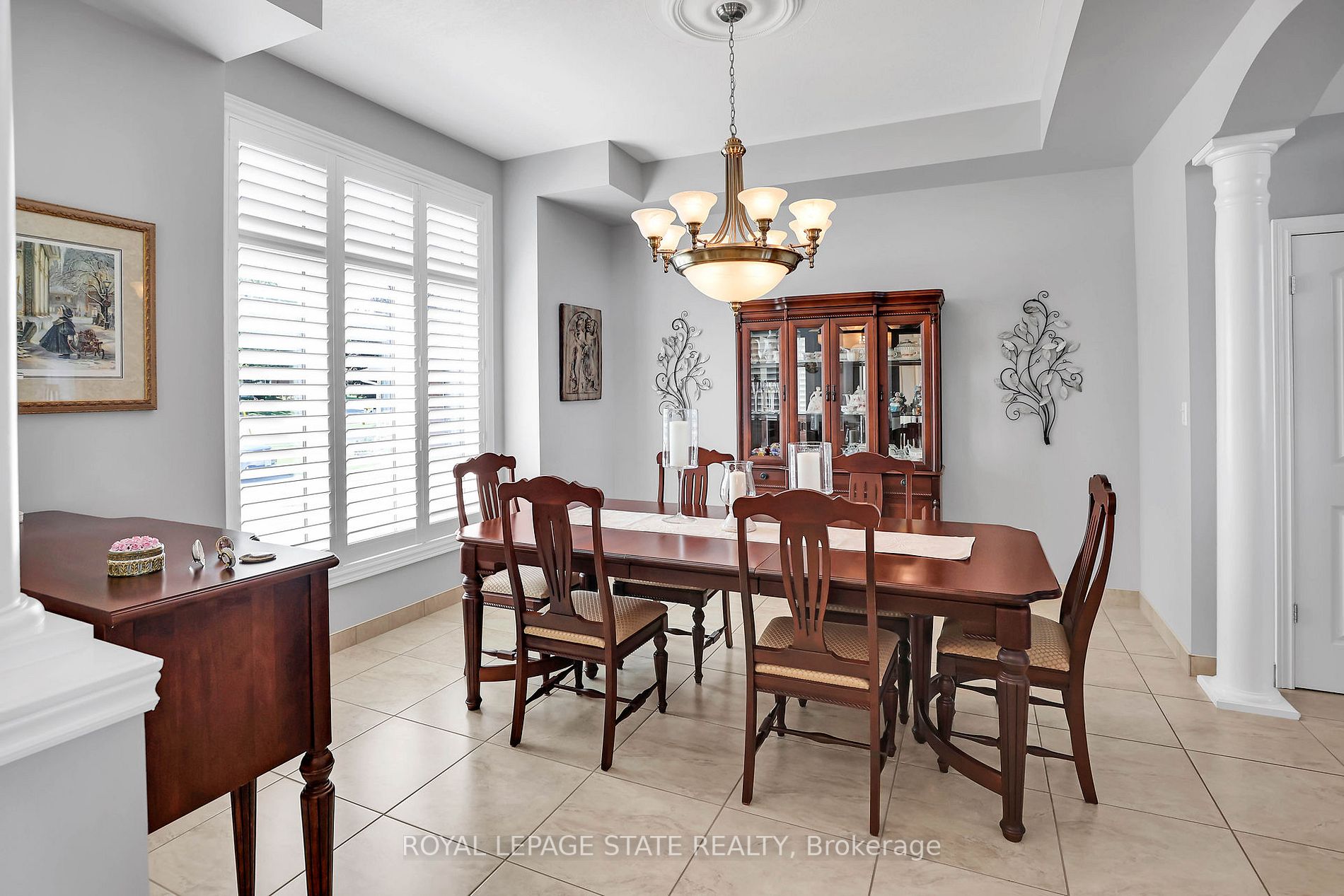 146 Lakeside Dr
