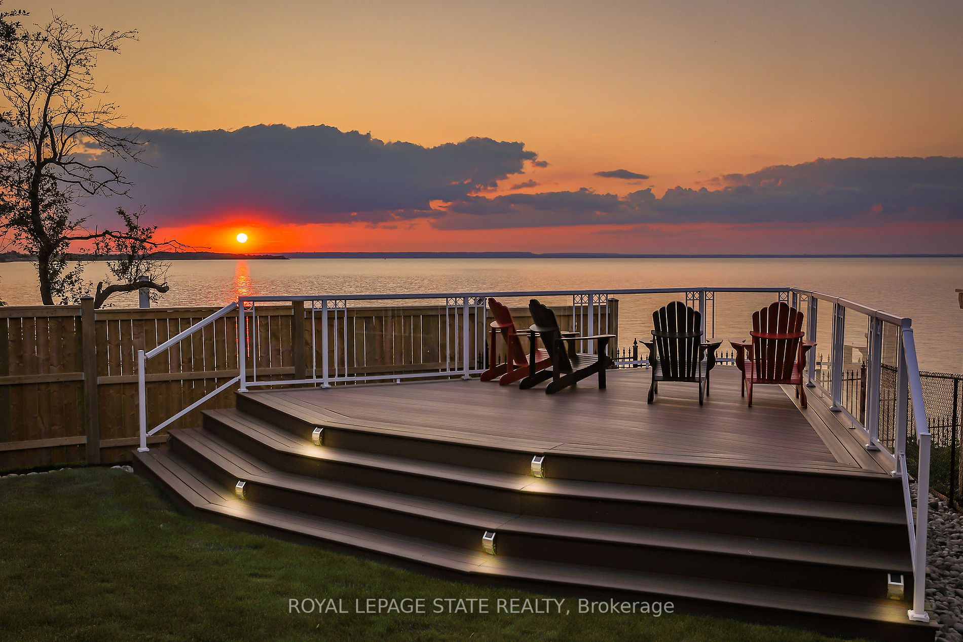 146 Lakeside Dr