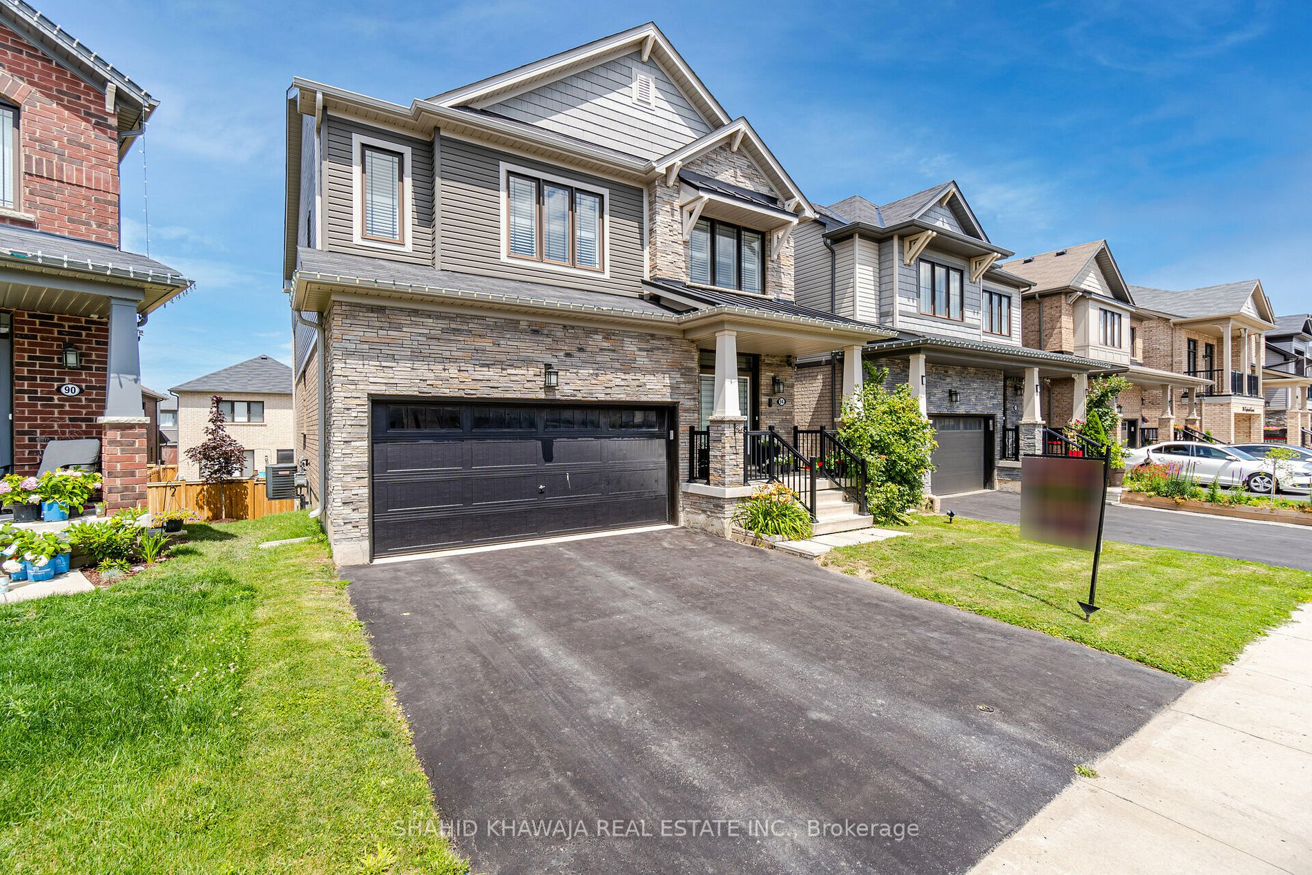 94 Pagebrook Cres