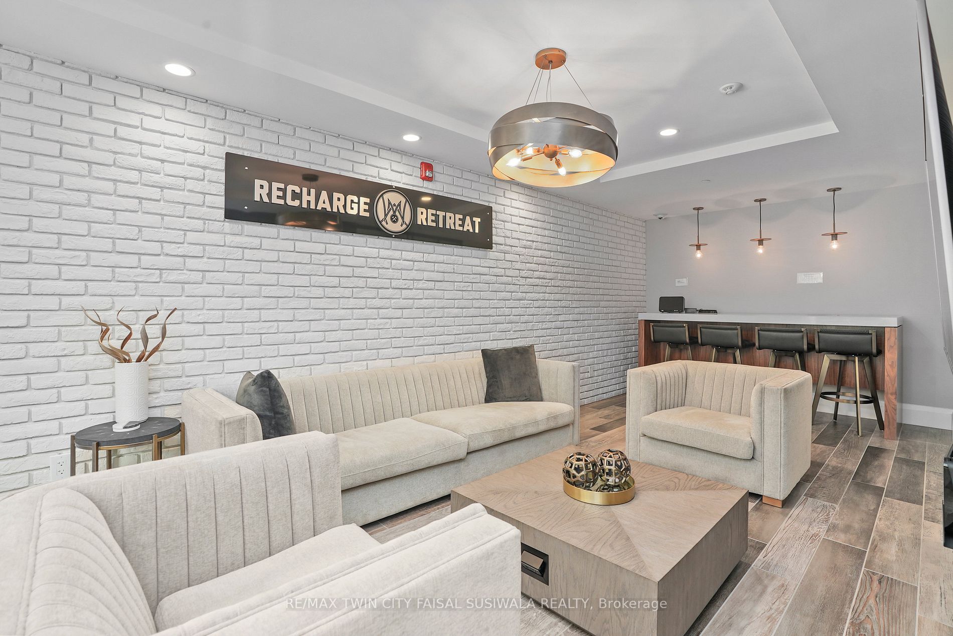 63 Arthur Street, #308