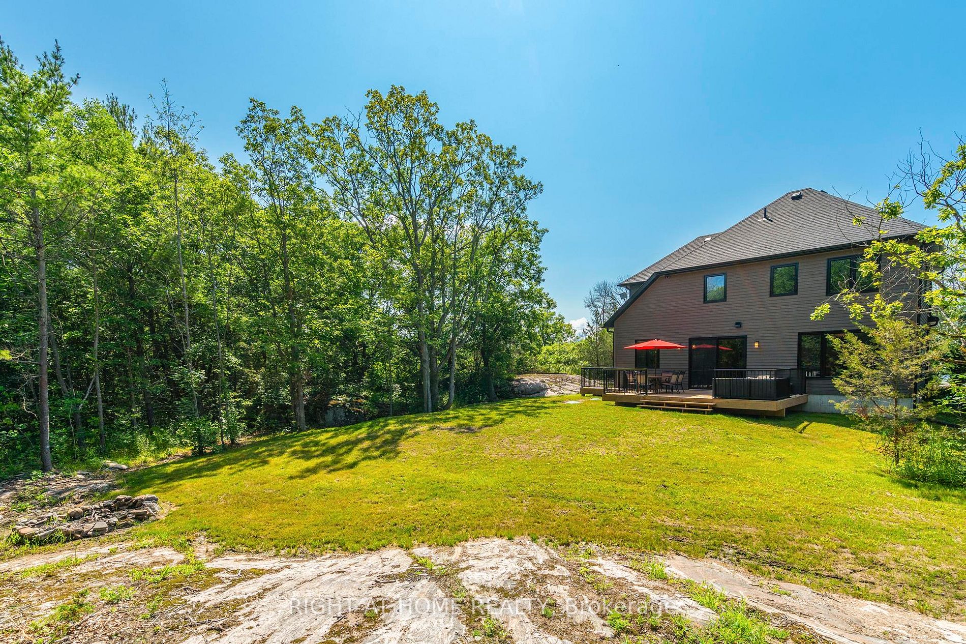 94 Macey Bay Rd