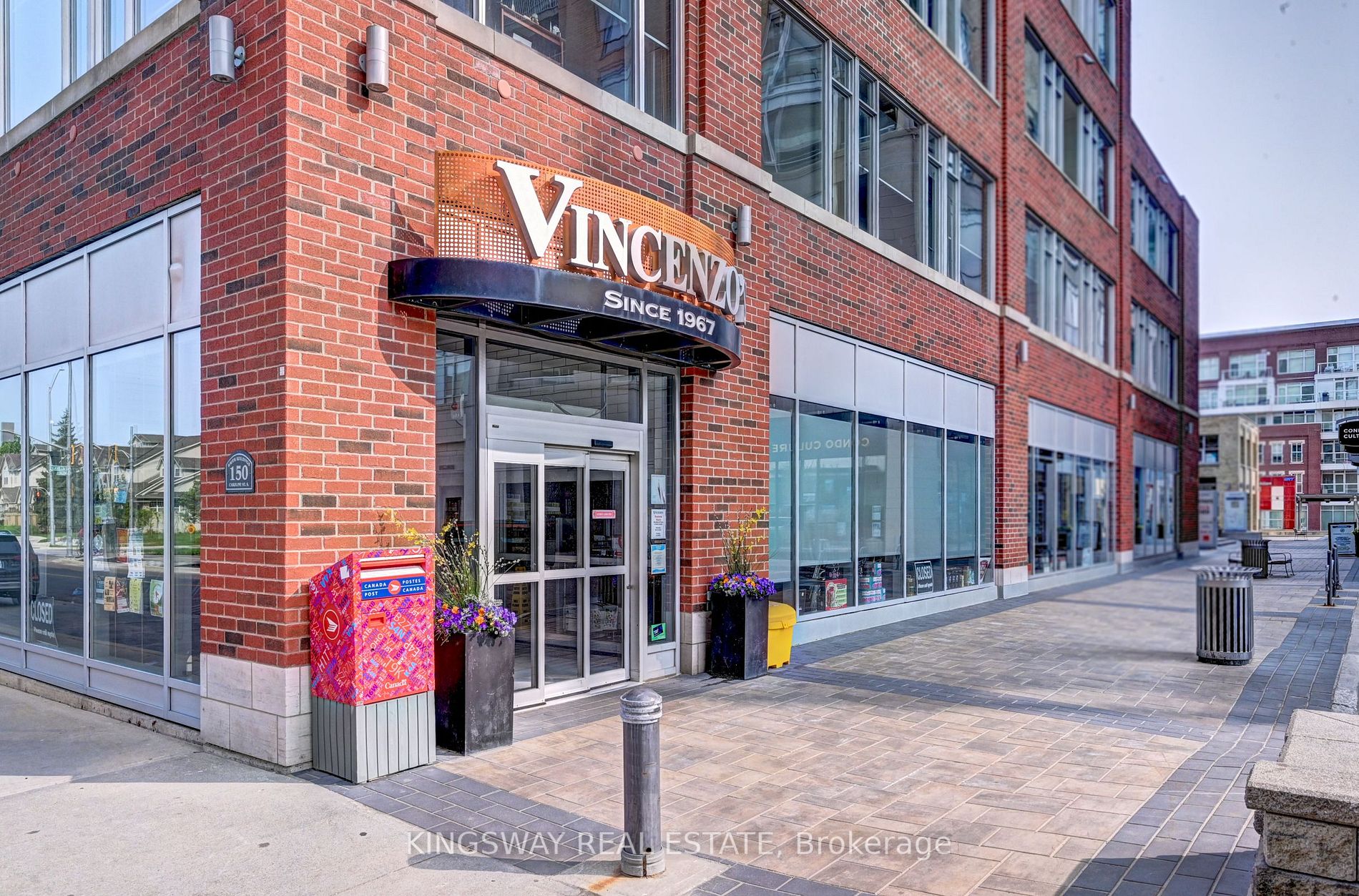 191 KING Street S, #512