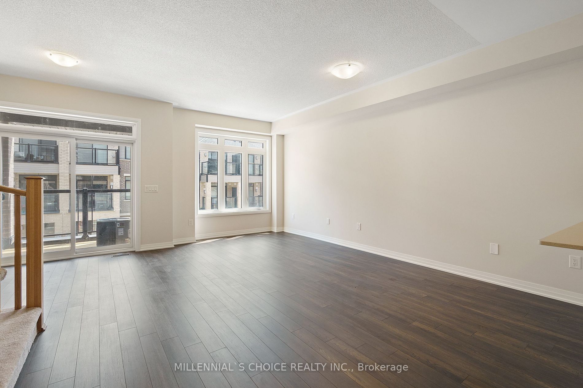 585 Colborne St E, #1004