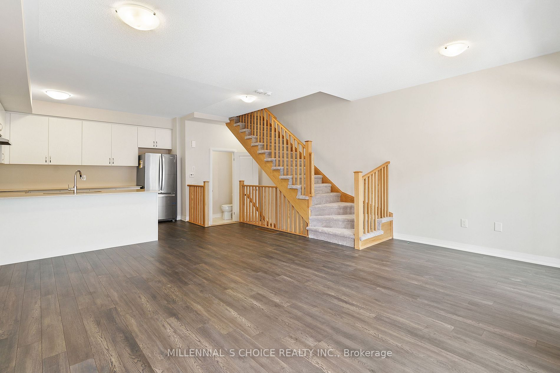 585 Colborne St E, #1004