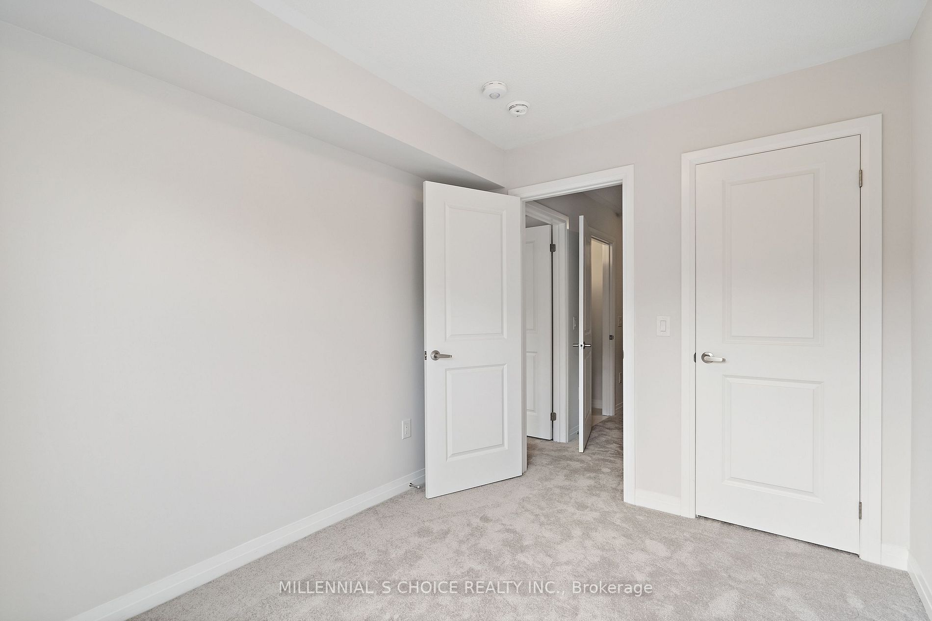 585 Colborne St E, #1004