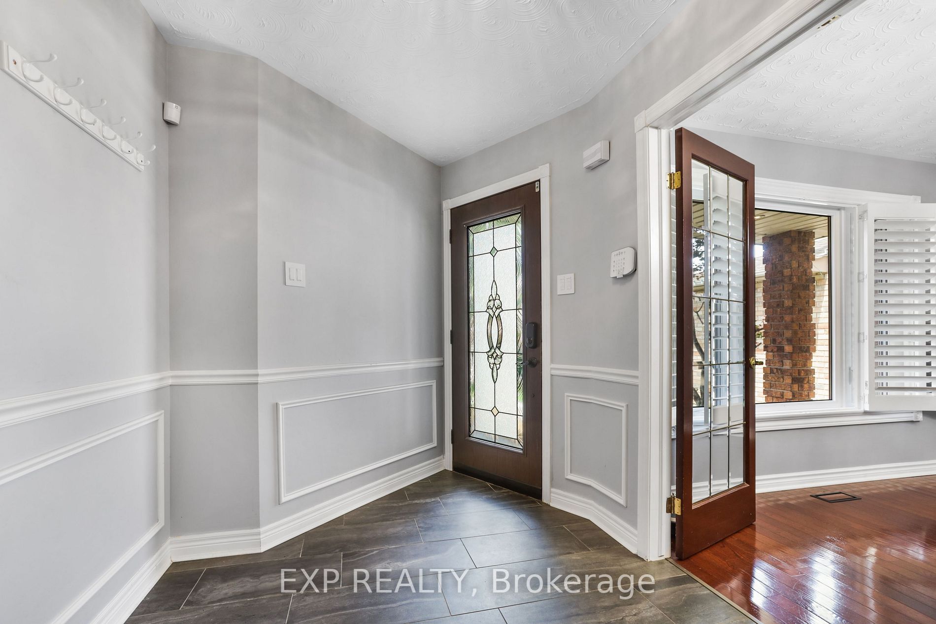 320 Annabelle St