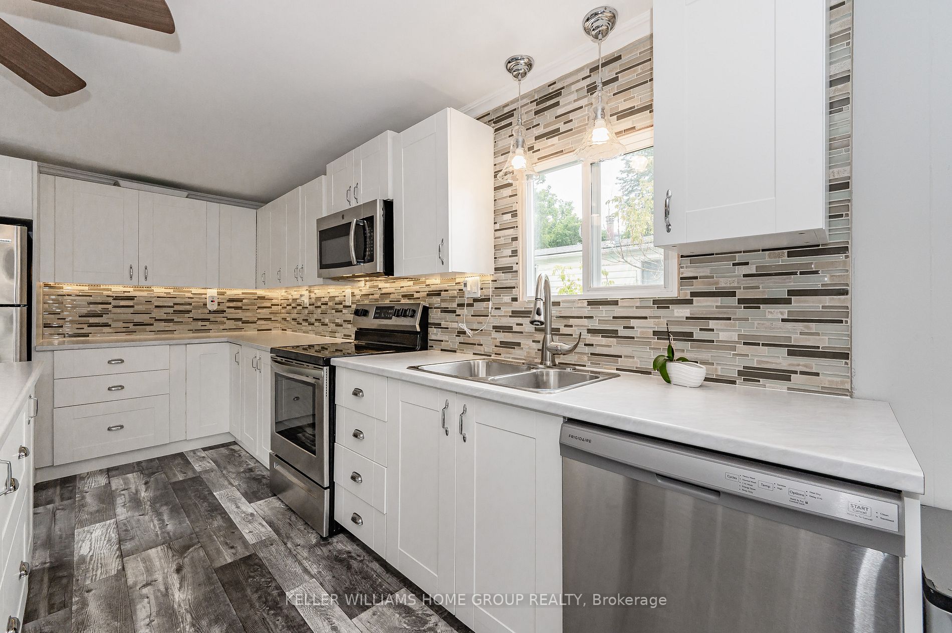 9 Cedar Lane