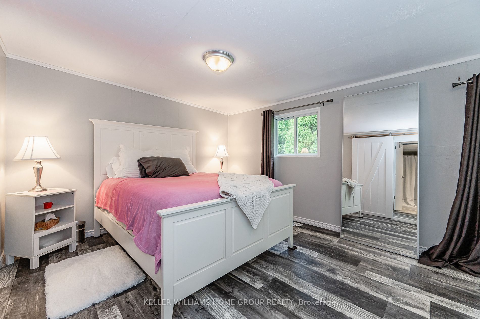 9 Cedar Lane