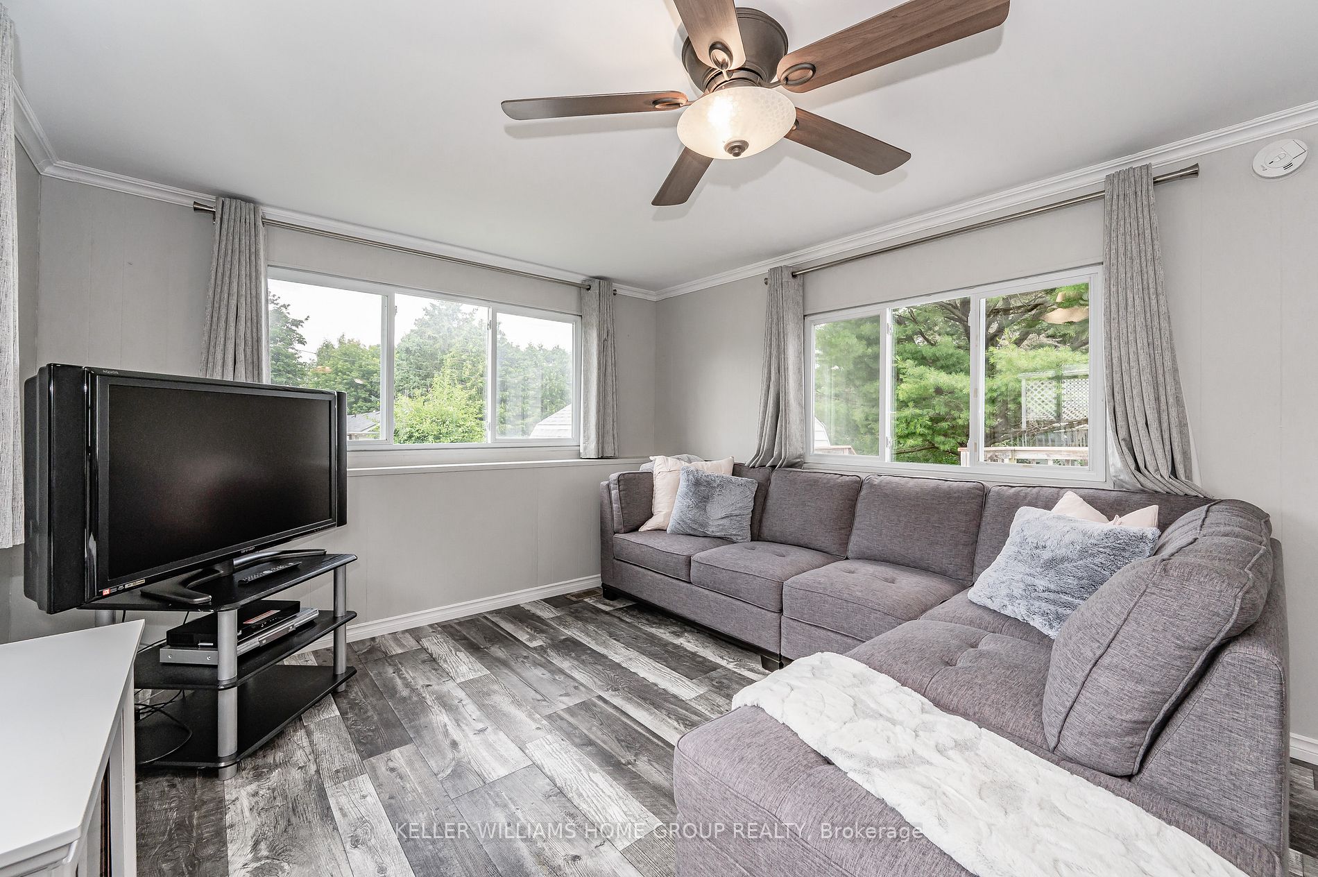 9 Cedar Lane