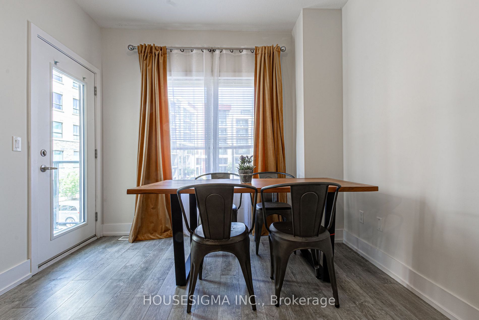 115 Shoreview Pl, #Th#11