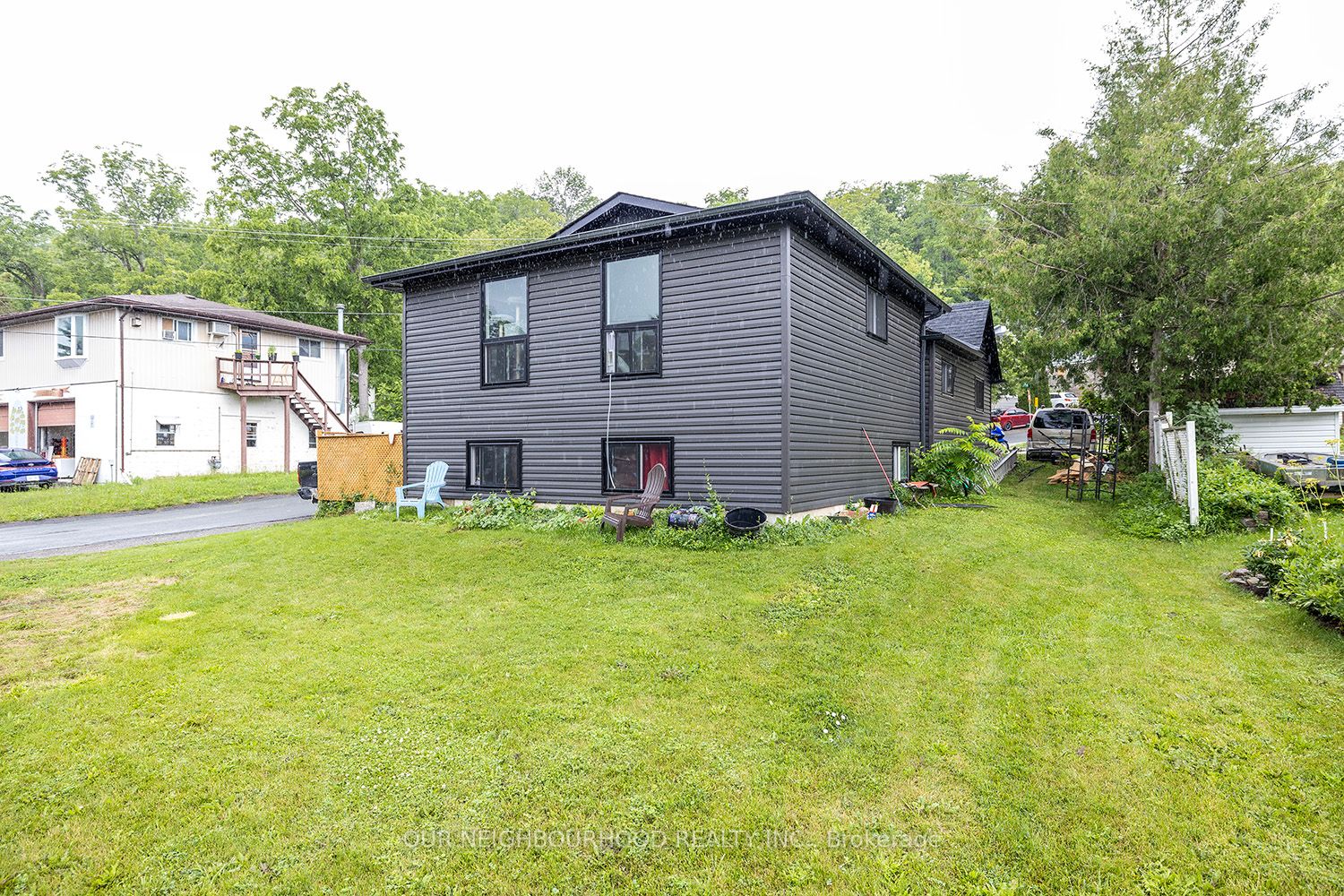 69 Maple Street