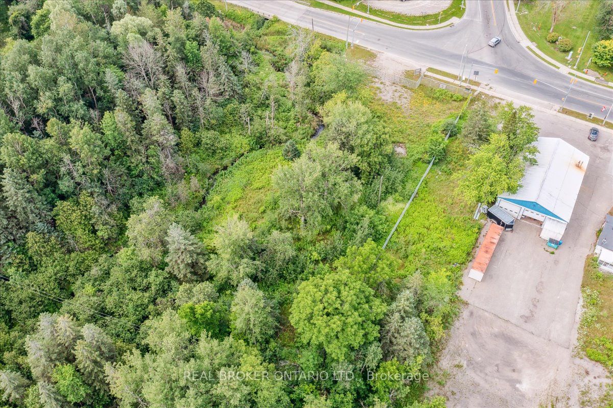 5409 Wellington Road 52