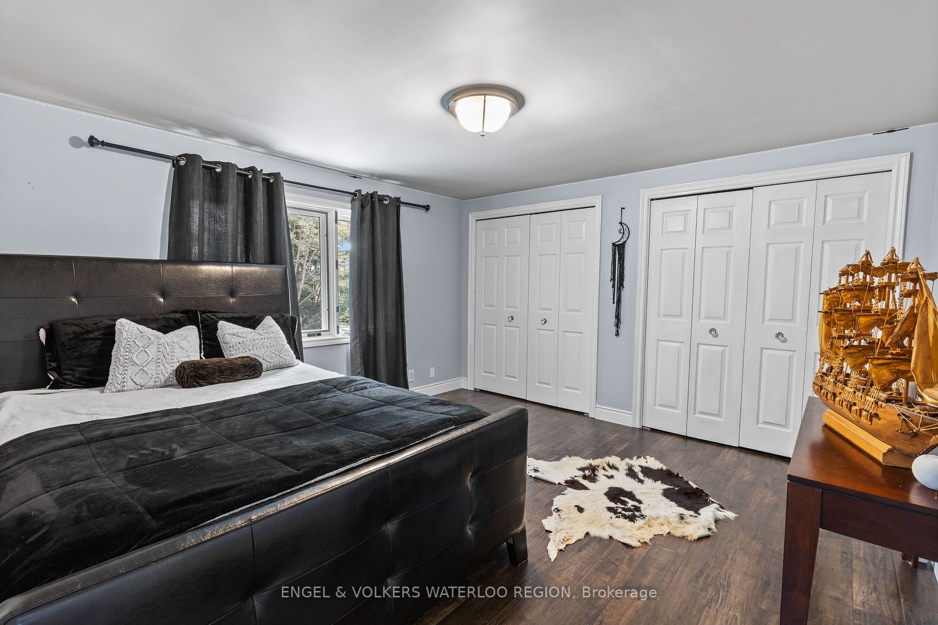 355 Edgehill Drive