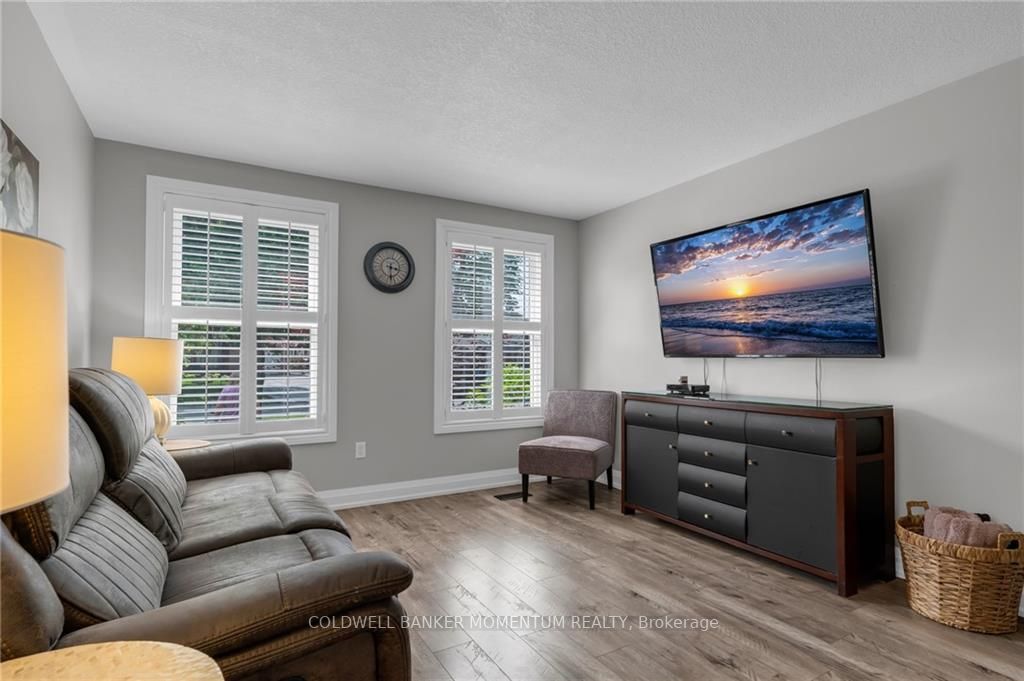 625 Tomahawk Cres
