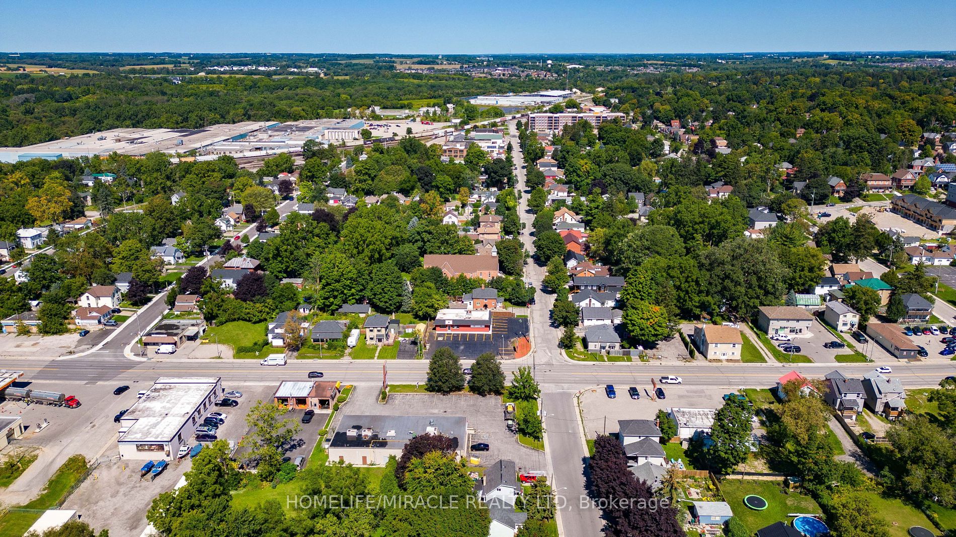 235 Dundas St