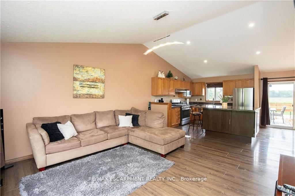 3557 Regional Road 12 Rd