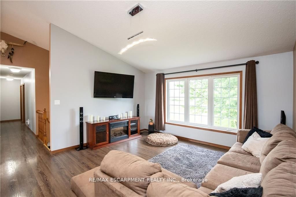 3557 Regional Road 12 Rd