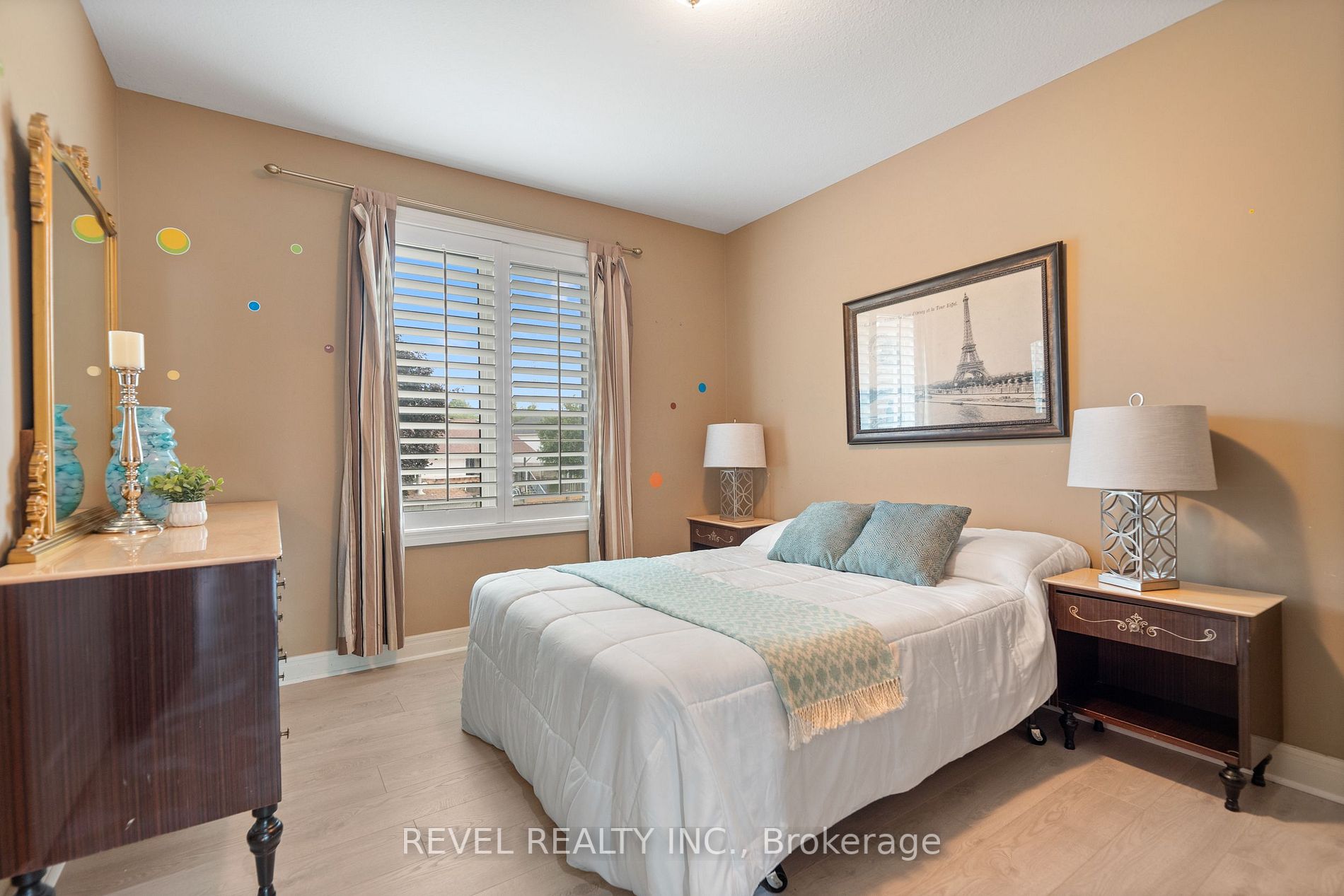 7847 Cathedral Drive