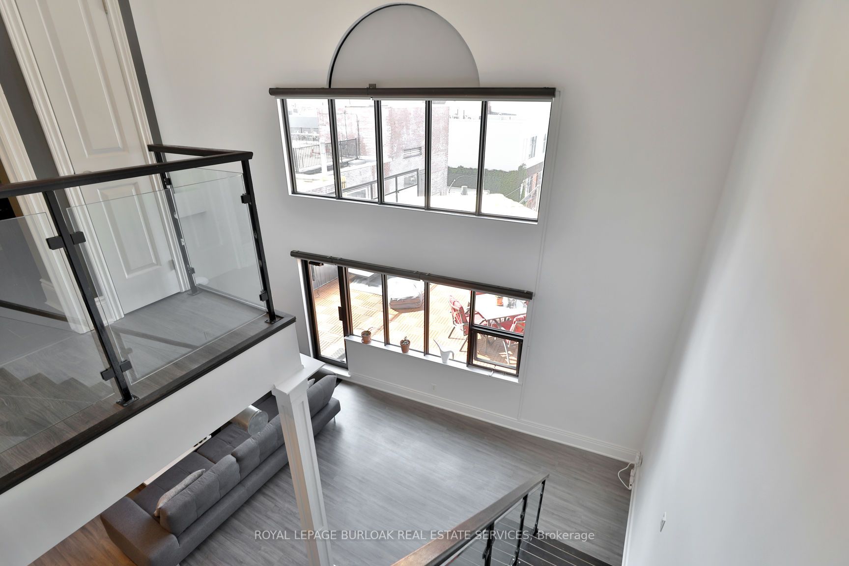 80 King William Street, #410