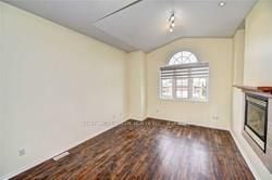 419 Tealby Cres