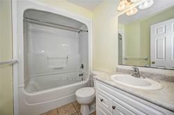 419 Tealby Cres