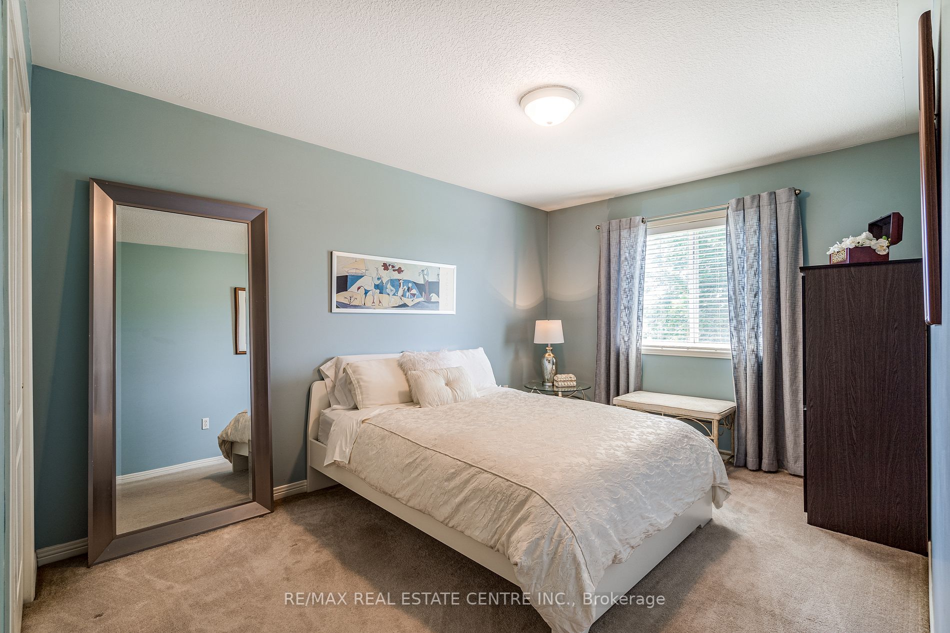 14 Fairhaven Dr