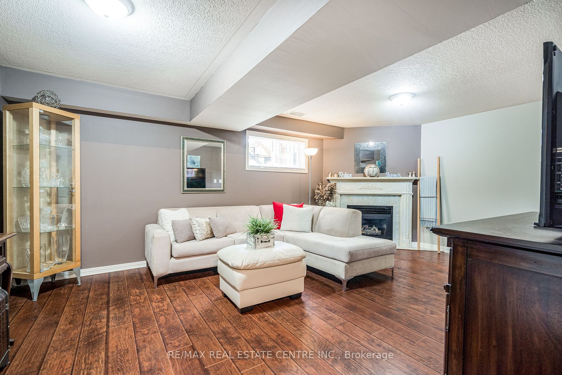 14 Fairhaven Dr