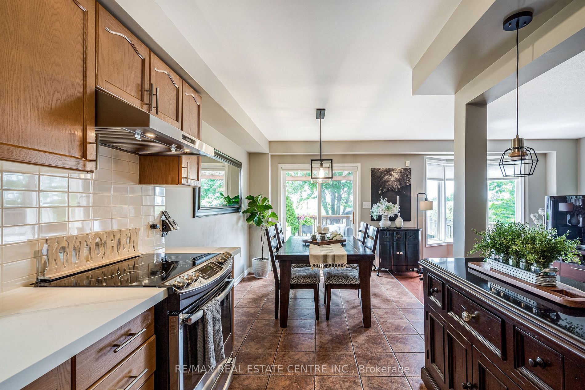 14 Fairhaven Dr