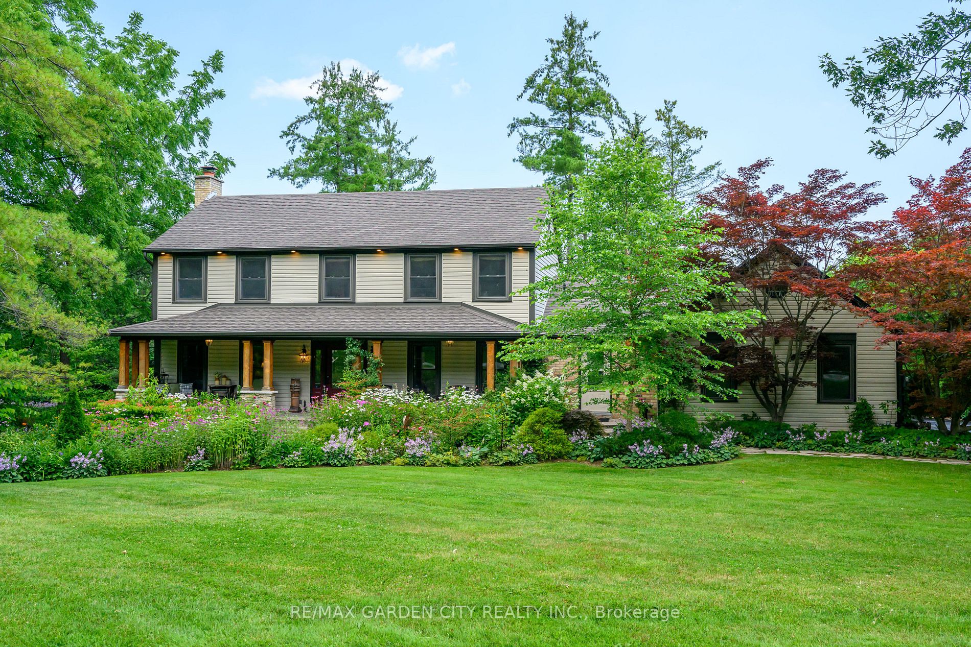 6 Highland Dr