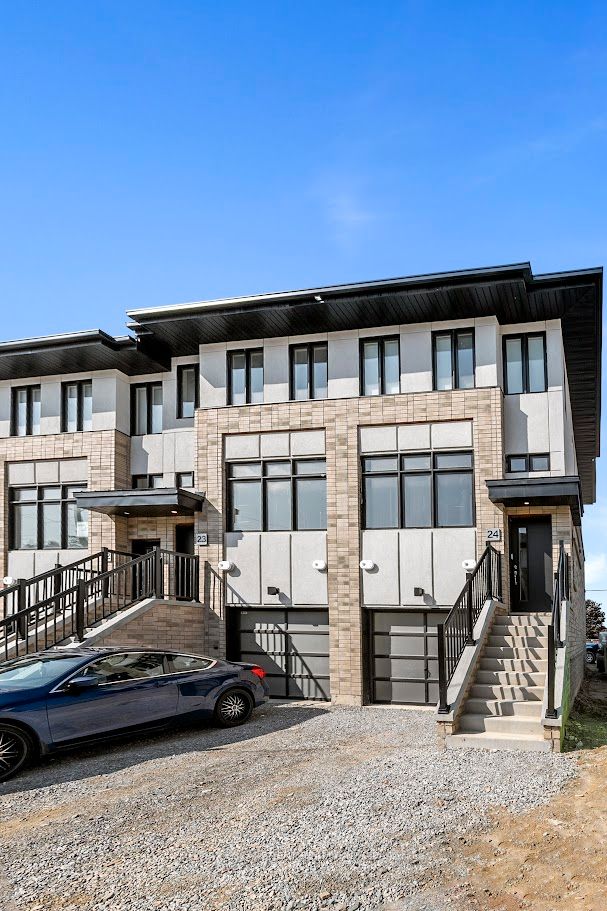 527 Shaver Rd, #24