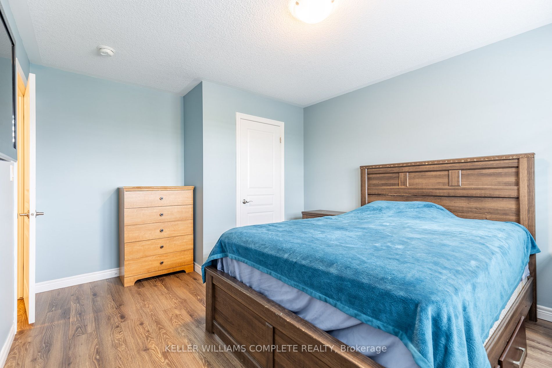 59 Whistler St