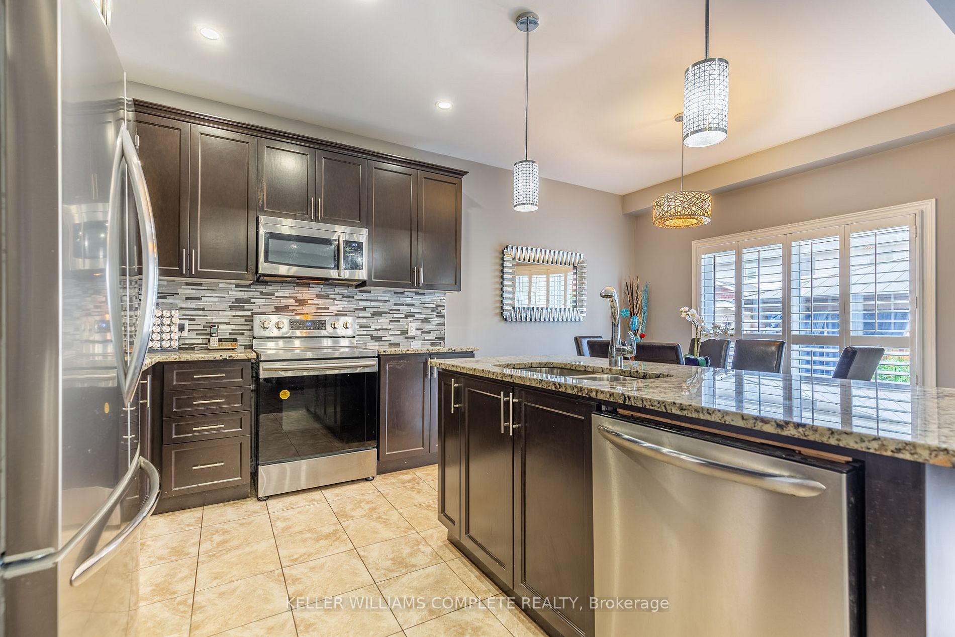 59 Whistler St