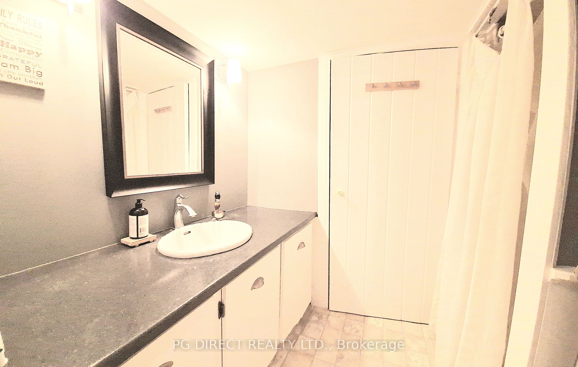 46 Kemp Dr