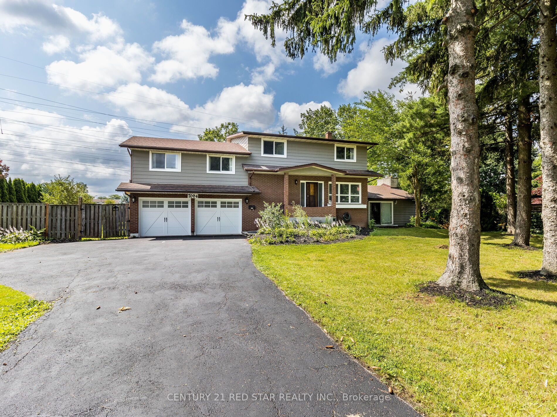 Listing X6693192 - Large Photo # 1