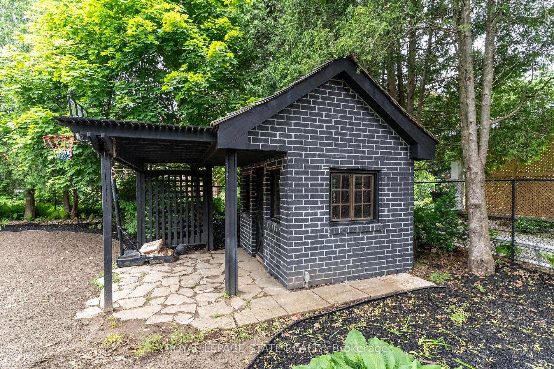 336 Fiddlers Green Rd