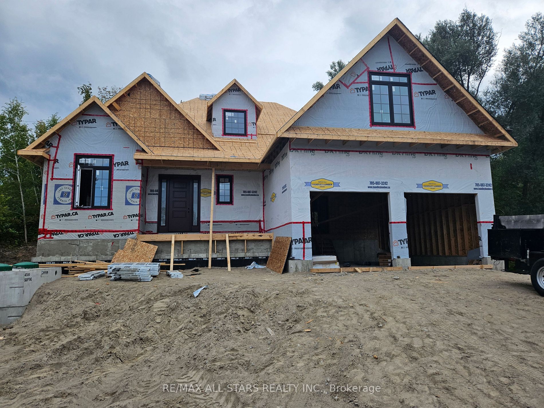 24 Gardiner Shore Ave