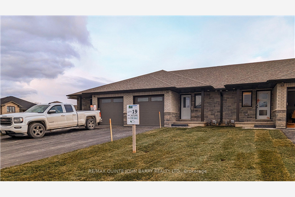 54 Cedar Park Cres, Quinte West