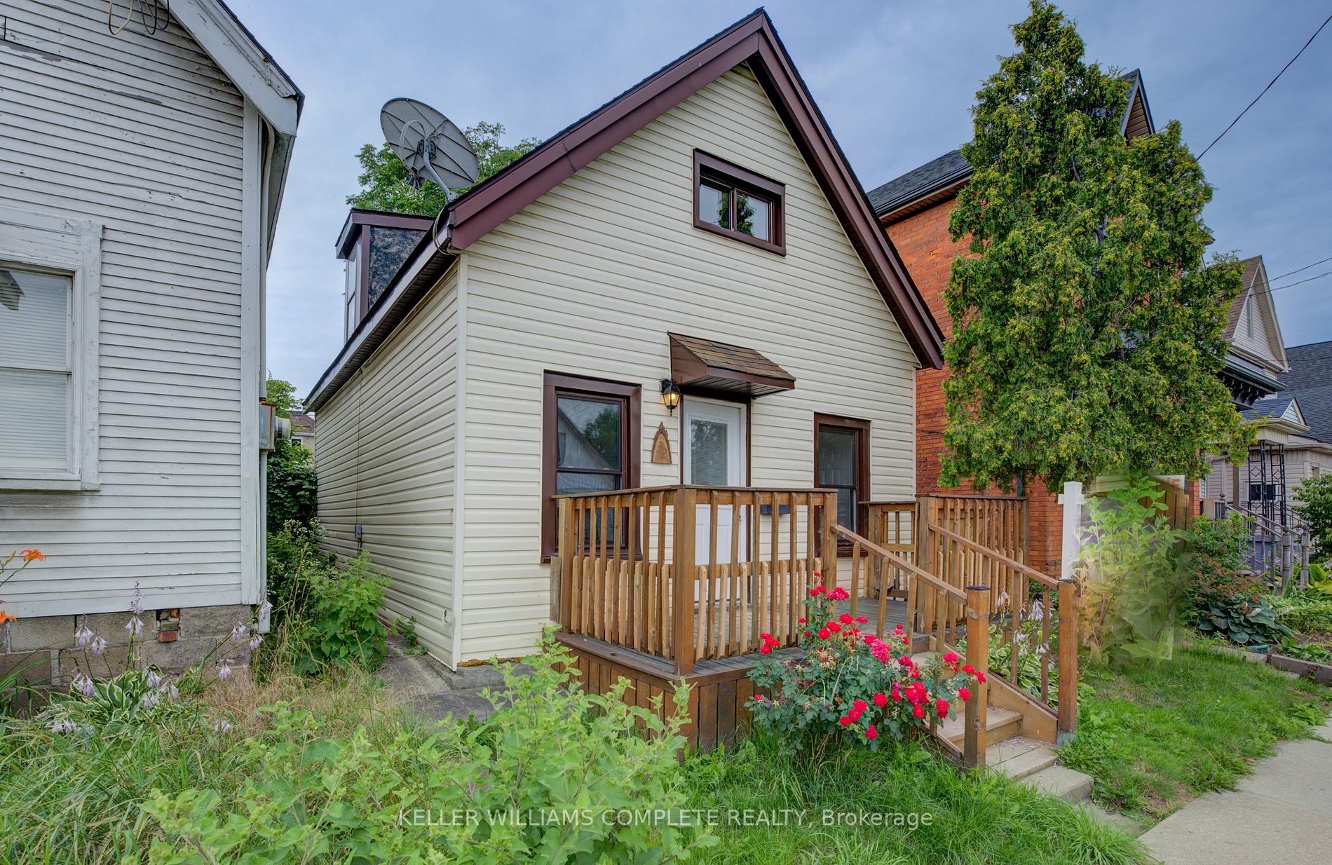 32 Burton St