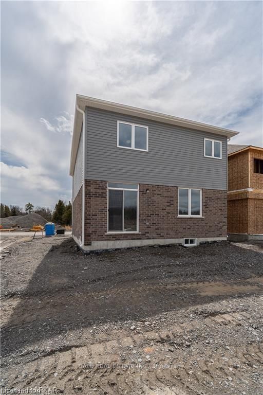 36 Hillcroft Way