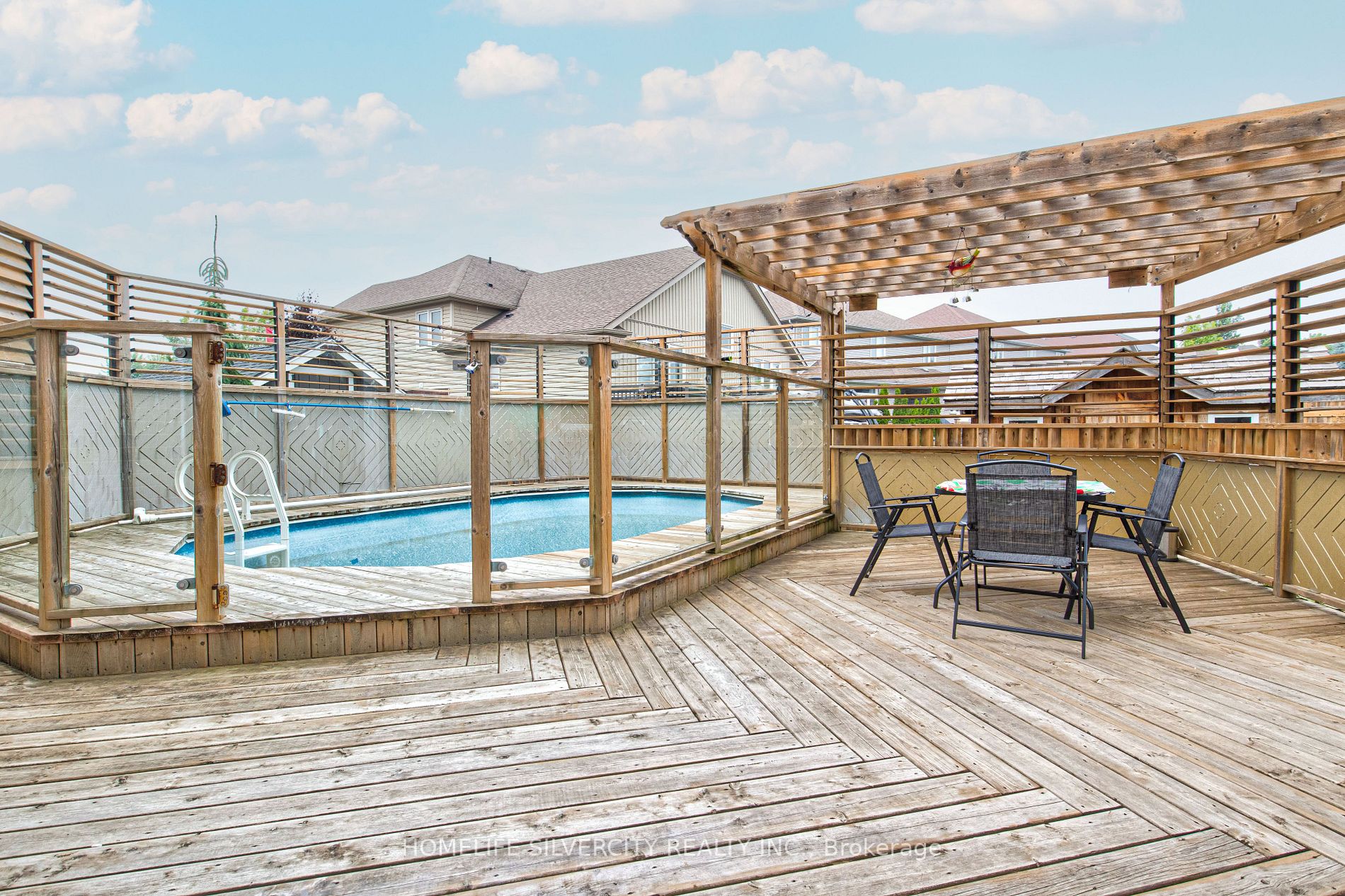 505 Lakeview Dr
