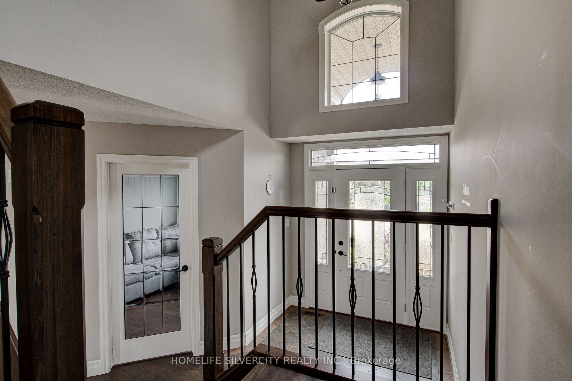 505 Lakeview Dr