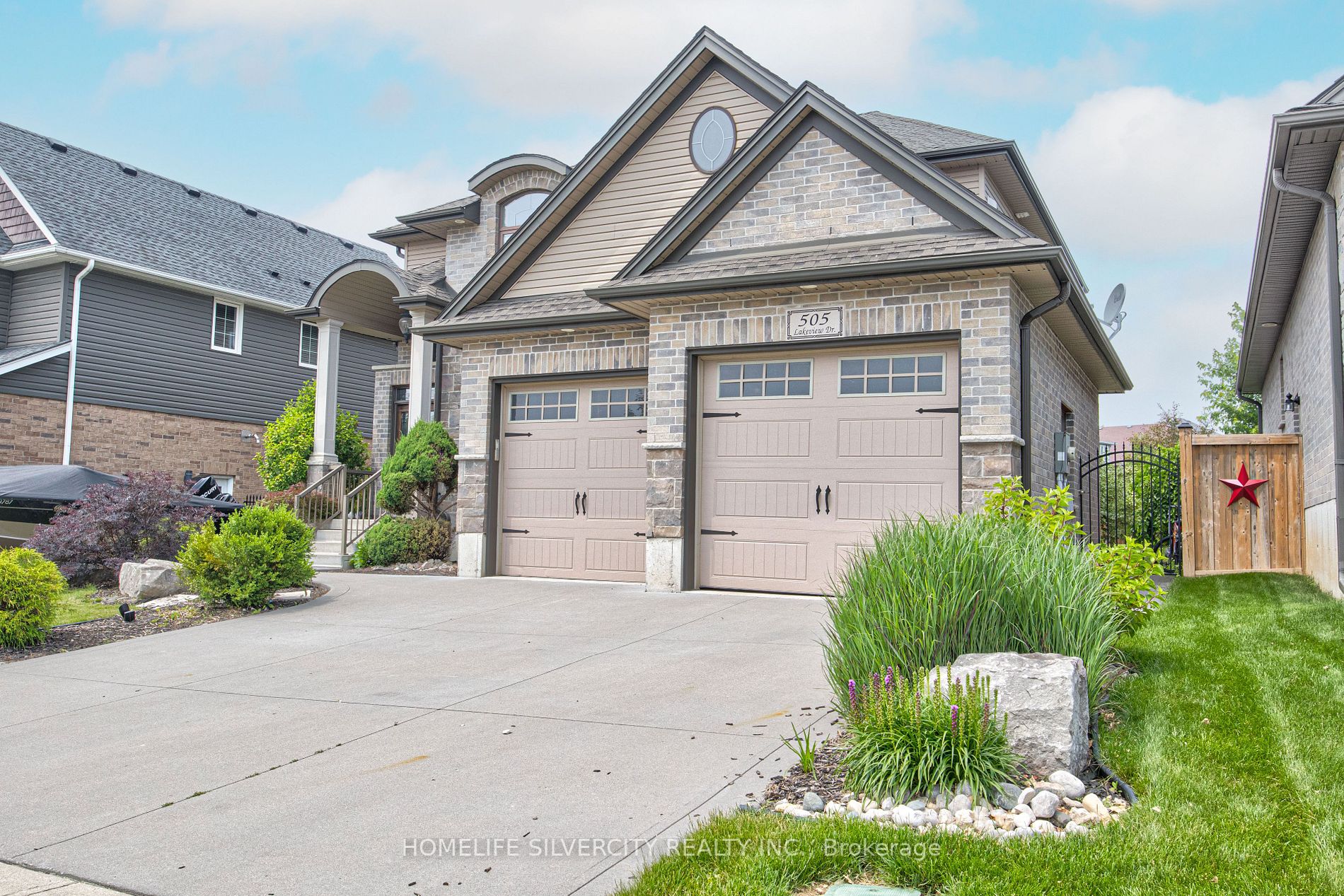 505 Lakeview Dr