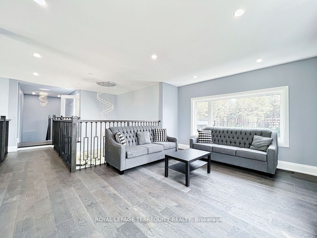 9 Rustlewood Avenue