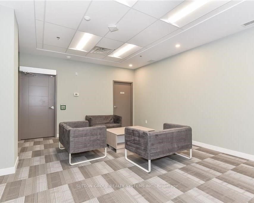250 Albert Street, #504