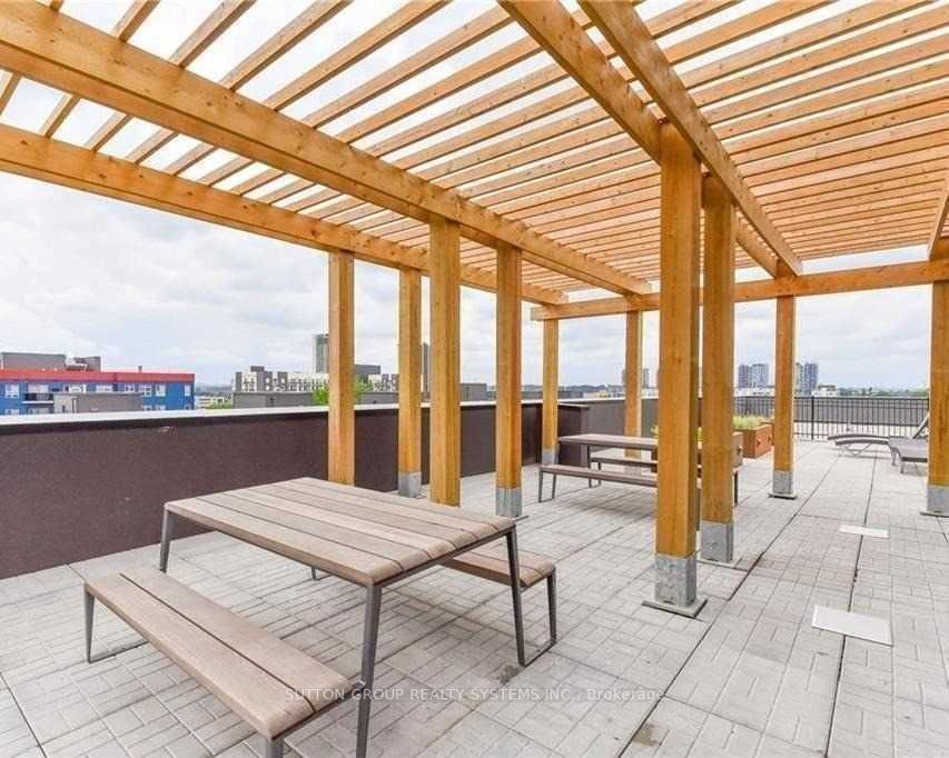 250 Albert Street, #504