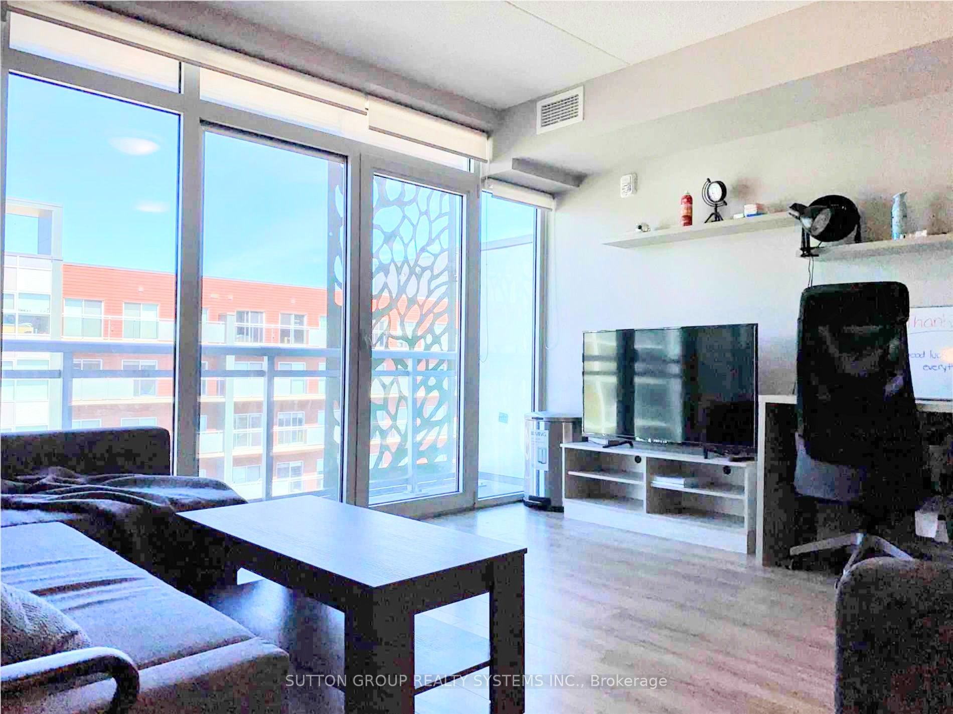 250 Albert Street, #504