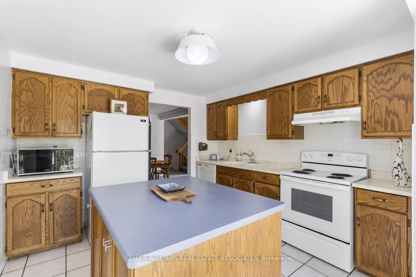 104 Woodlawn Road E, #4