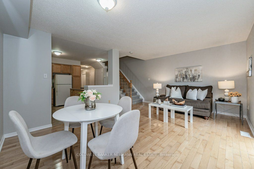124 Gosling Gardens, #43