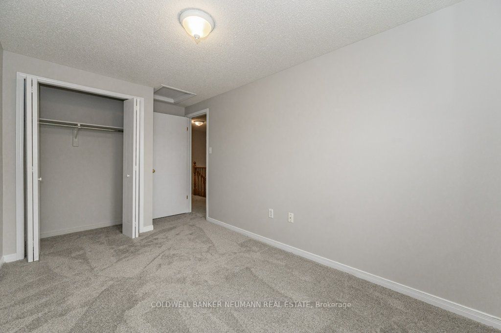 124 Gosling Gardens, #43